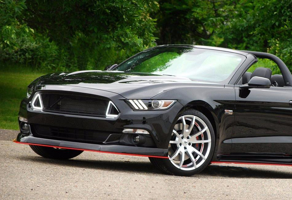 CDC S550 Mustang Outlaw LED Switchback Upper Grille