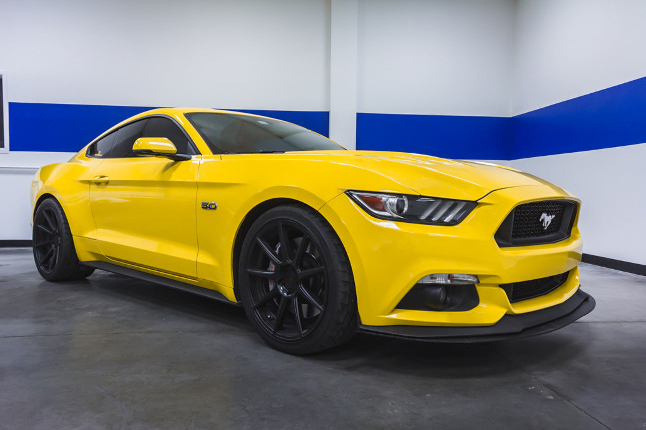 Steeda S550 Mustang leeresztő rugók - Lineáris - Minimális esés (2015-2023)