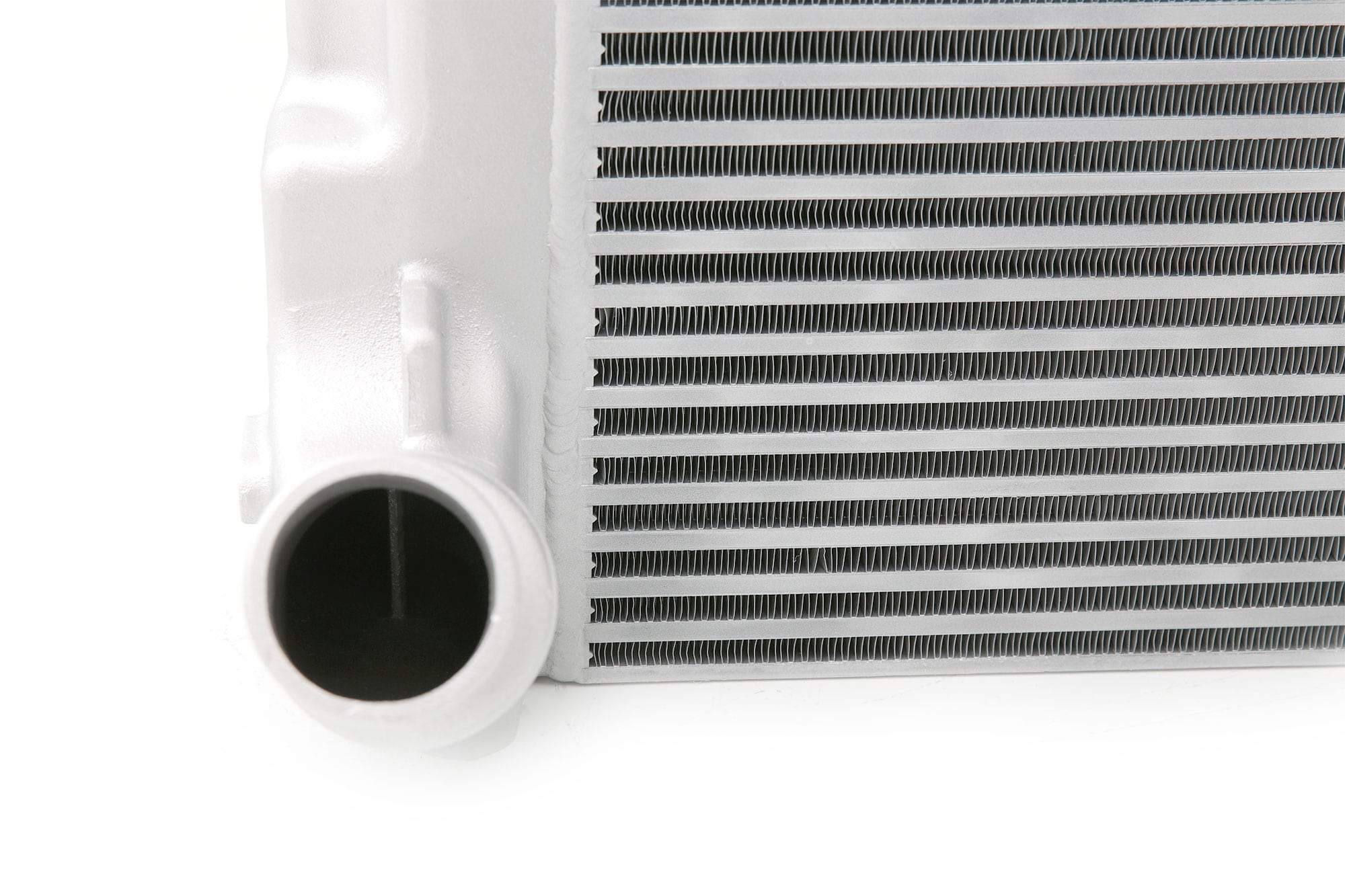 cp-e Core Ford Mustang EcoBoost Intercooler FMIC a montaggio anteriore Stage 2 (Race + Big Power).