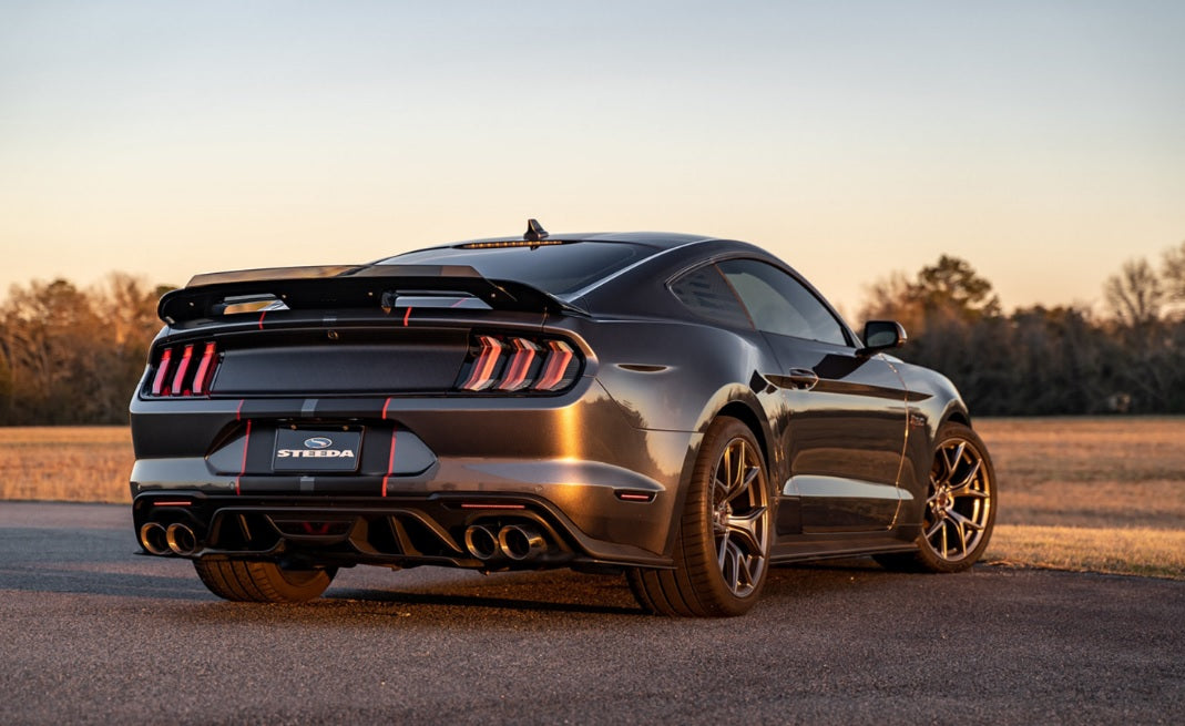 Mustang S550 - spoiler traseiro estilo GT500 com aba de vime matizada - preto brilhante
