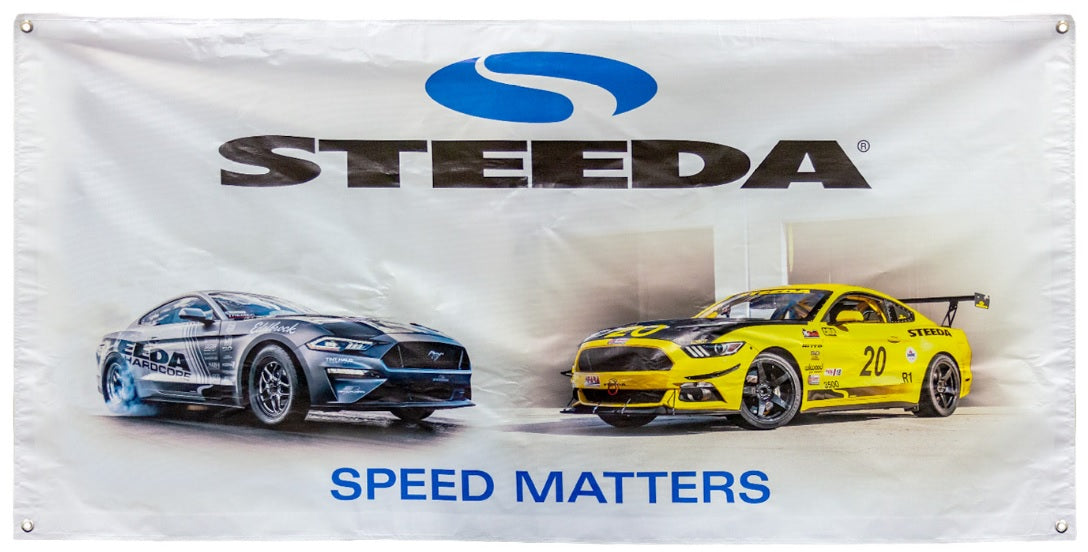 Steeda "Speed Matters"Versenyautó-szalaghirdetés