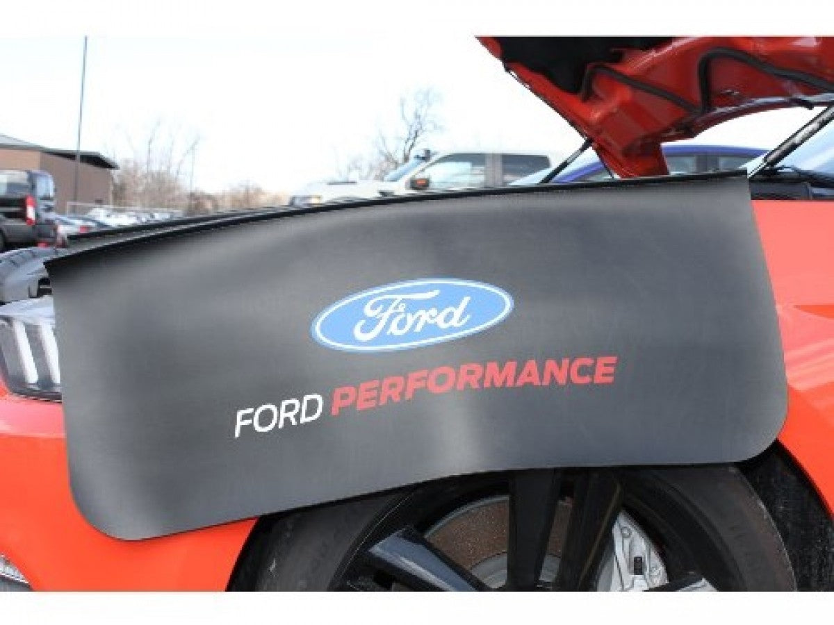 Επίσημο μπροστινό κάλυμμα Ford Performance